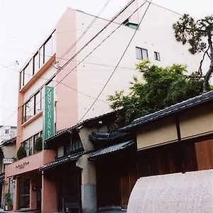 Tommy Rich Hostel