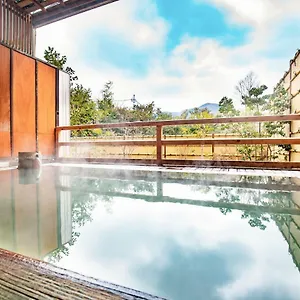 楽々花 3* 箱根町
